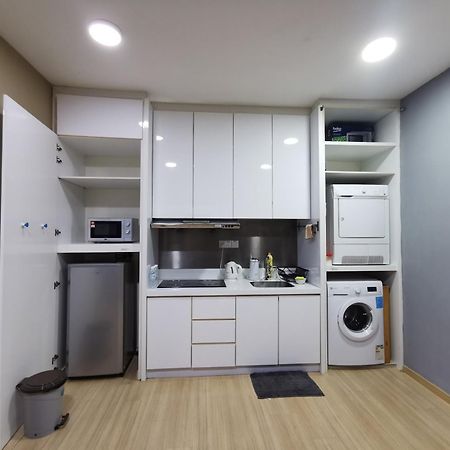 118 Island Plaza Suite City8 By Joal Tanjung Tokong Exterior foto