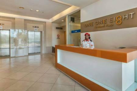 118 Island Plaza Suite City8 By Joal Tanjung Tokong Exterior foto